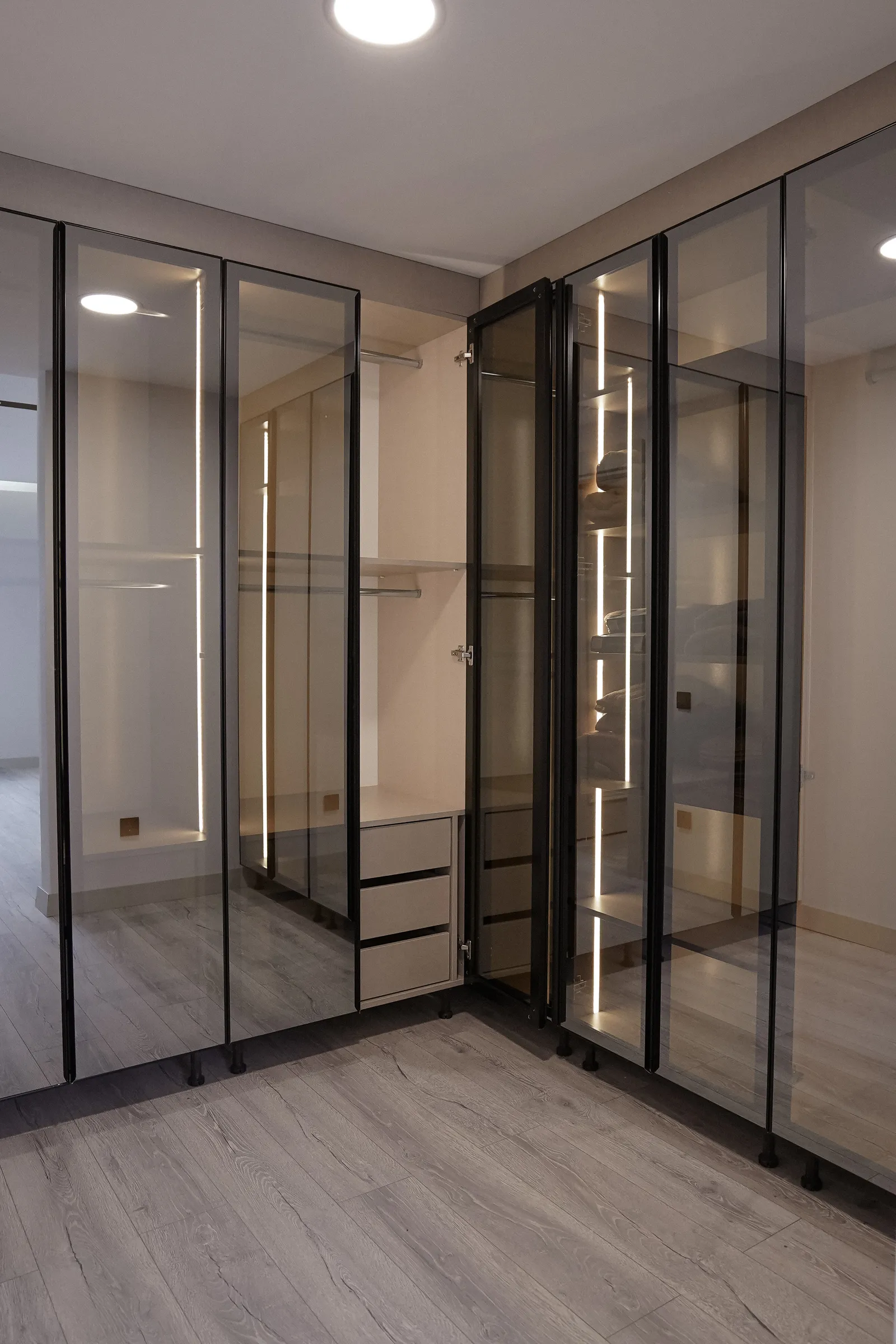 5.5+1 · 280 m² — Yavuz Apt. B Blok